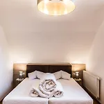 Lägenhet A Casa Smaragd