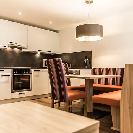 شقة A Casa Smaragd *