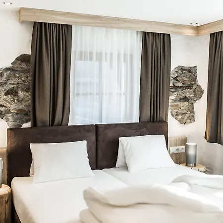 Apartment A Casa Smaragd *