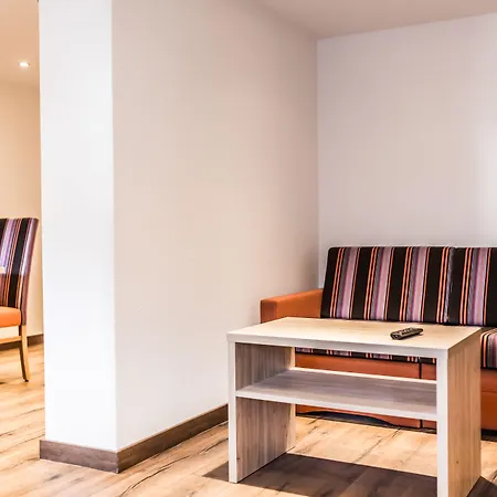 A Casa Smaragd Апартаменти