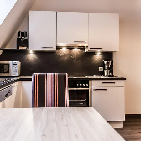 A Casa Smaragd Apartment *