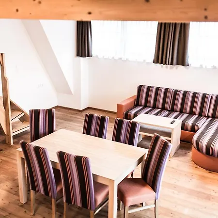 A Casa Smaragd Apartment