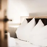 A Casa Smaragd Апартаменти Зельден